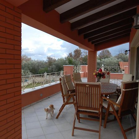 Epavlis Nadine Corfu Gouvia Exterior foto
