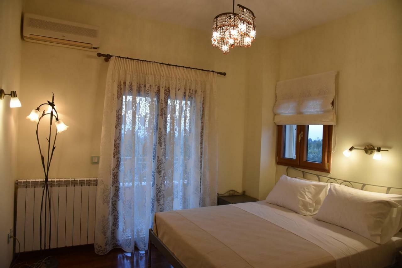 Epavlis Nadine Corfu Gouvia Exterior foto