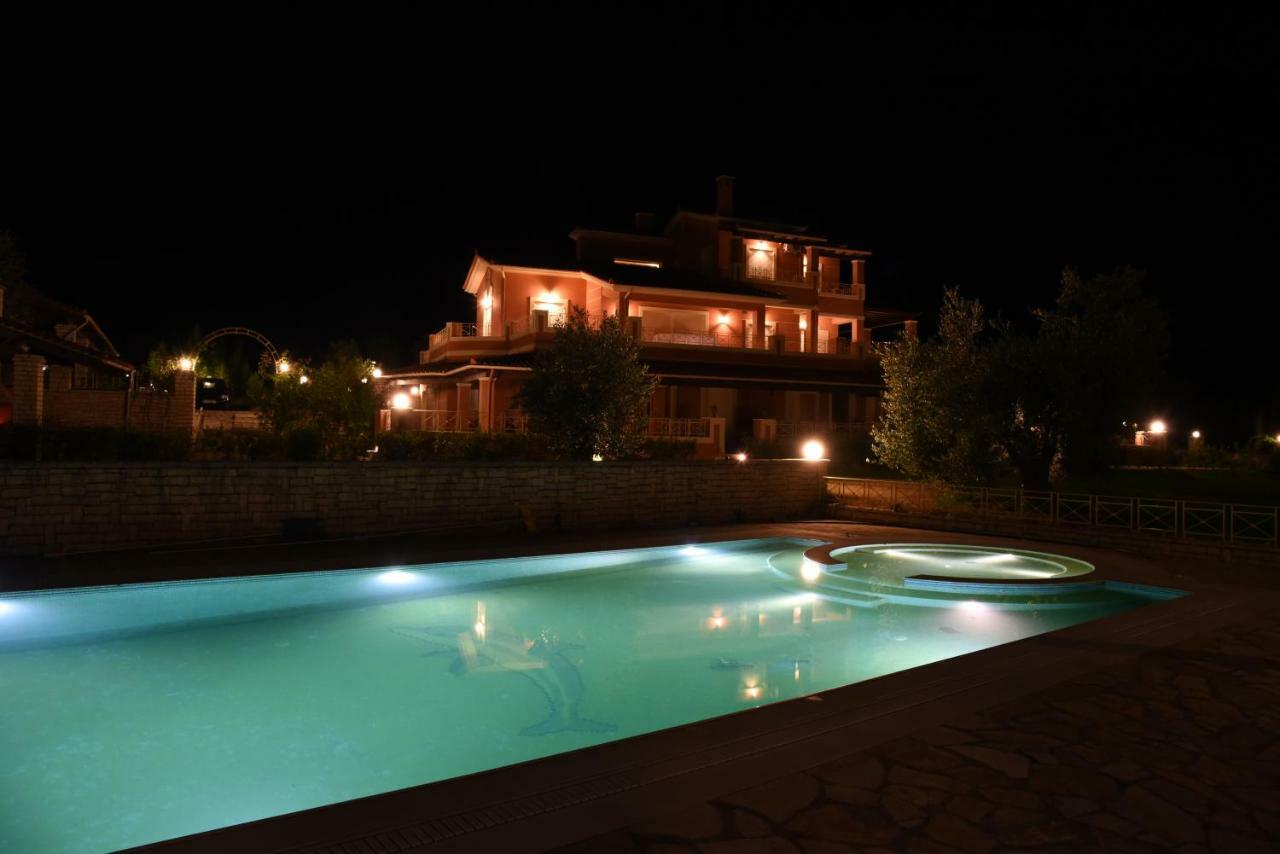 Epavlis Nadine Corfu Gouvia Exterior foto