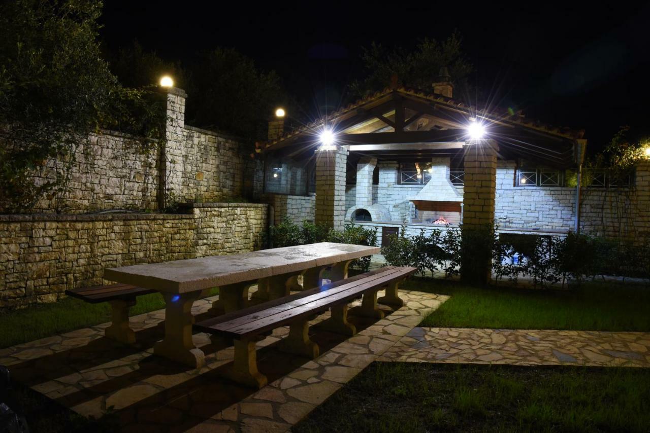 Epavlis Nadine Corfu Gouvia Exterior foto